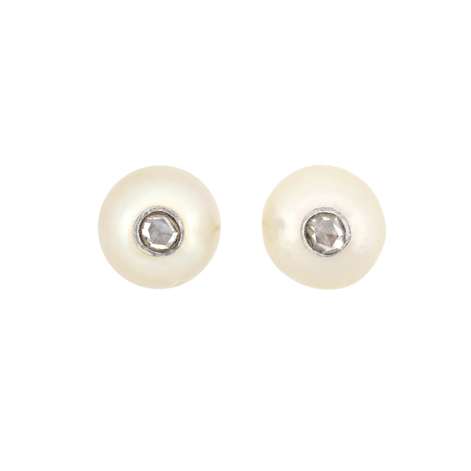 Vintage Pearl Heart Planet Stud Earrings – Creme Cloud