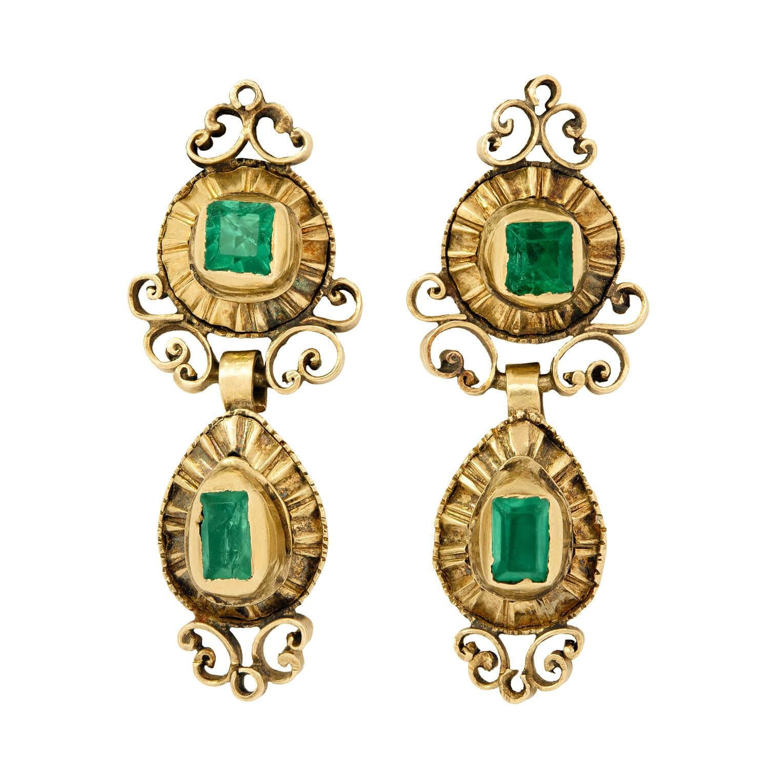 Early Georgian Iberian 18kt Emerald Scrolling Dangle Earrings