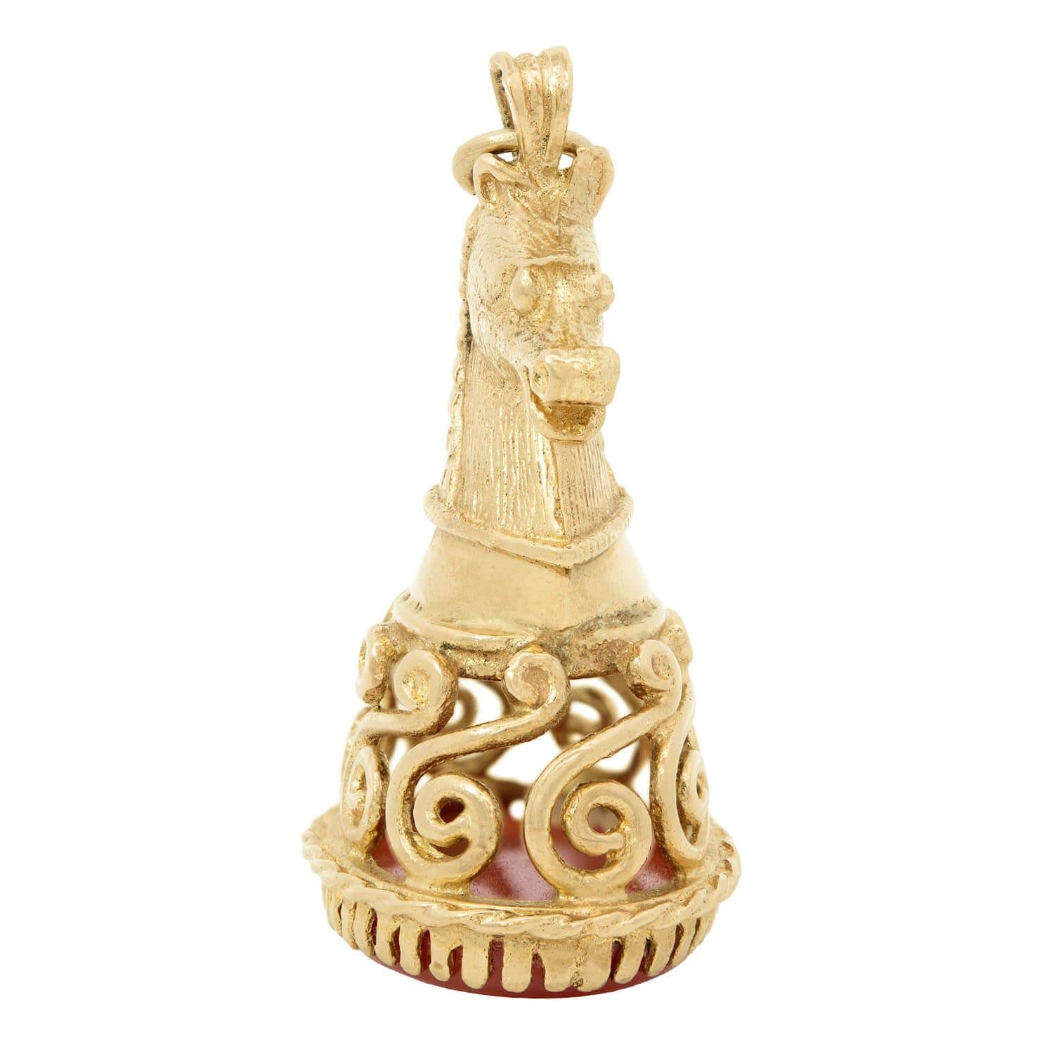 Edwardian 9k Carnelian Knight Chess Piece Fob