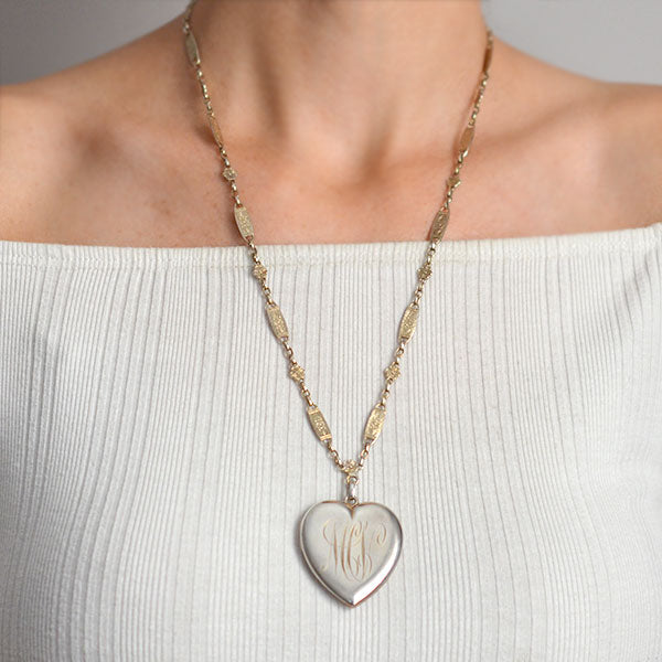 Sterling Silver Classic Heart Locket Pendant Necklace
