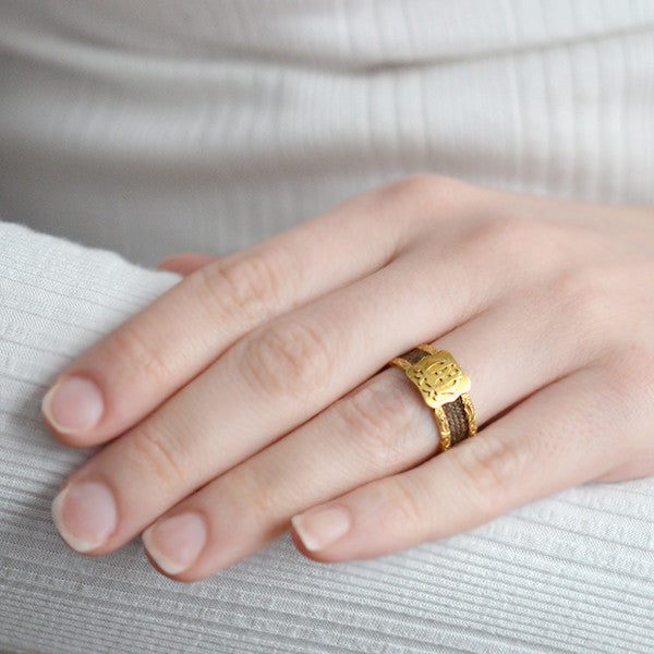 Victorian English 18kt Enamel & Woven Hair Mourning Ring