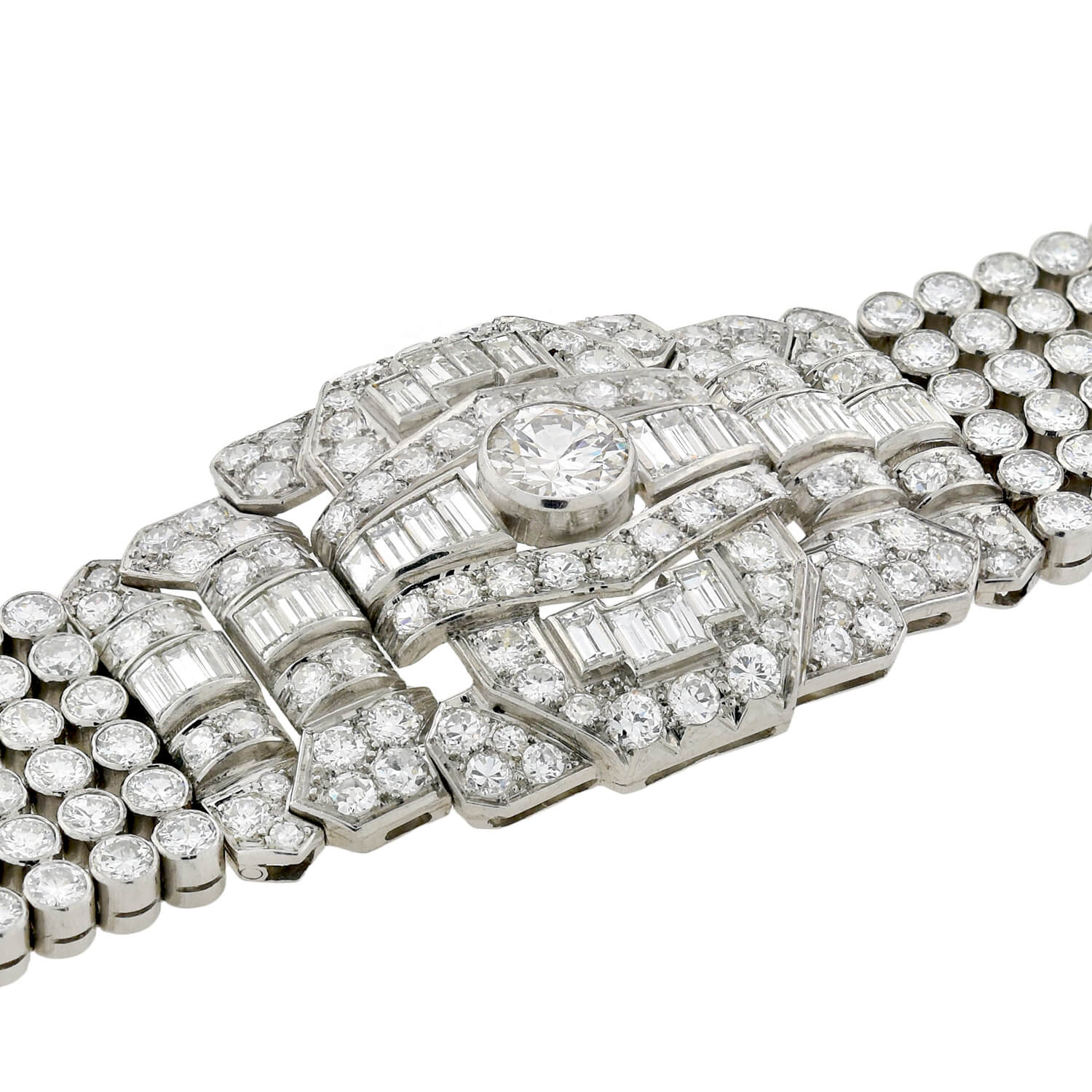 Retro Exquisite Platinum Diamond Encrusted Link Bracelet 32ctw